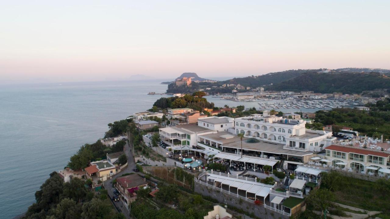 Hotel Il Gabbiano 바콜리 외부 사진