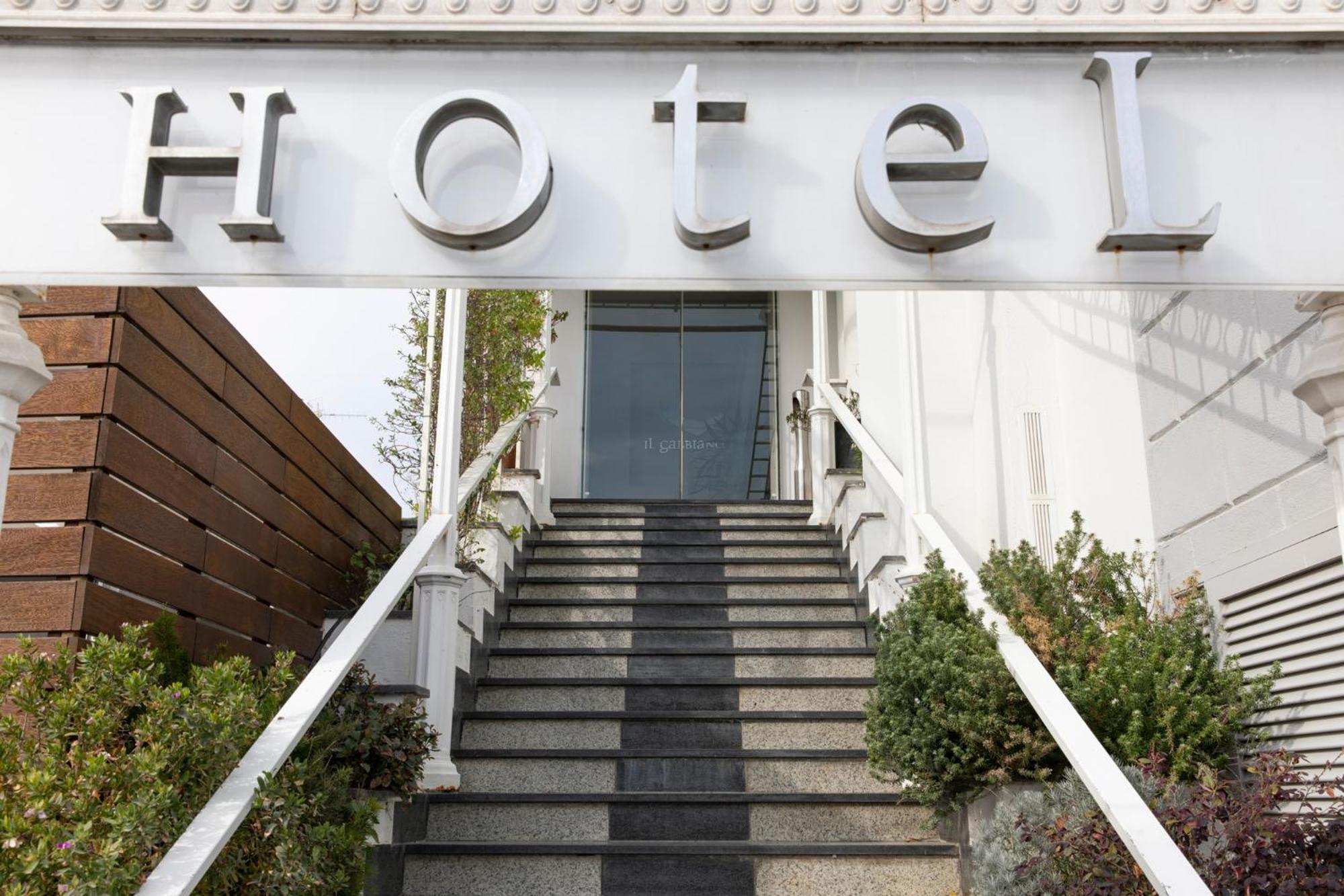 Hotel Il Gabbiano 바콜리 외부 사진